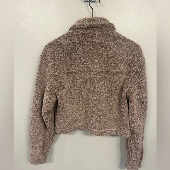 Abercrombie and Fitch boucle tan jacket size small - Picture 5 of 5